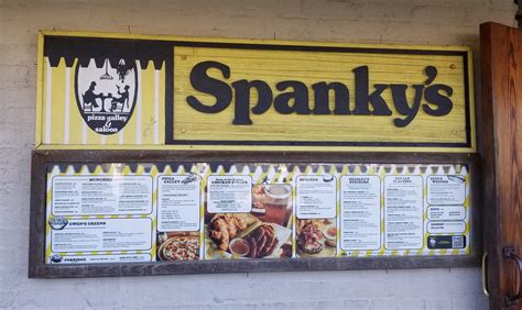 Lunch at Spanky's in Savannah, Georgia - Food Life Design