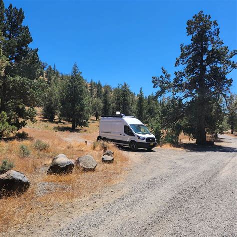 Steelhead Falls Trailhead & Campground | Terrebonne, Oregon