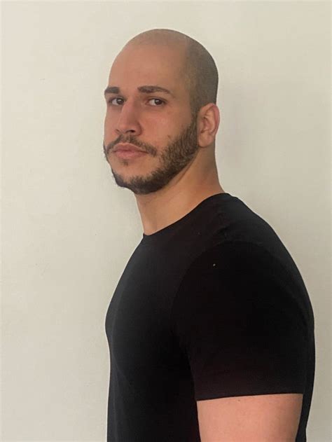 ATAKAN EREZ | Snoop Models