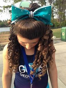 Hairstyles For Cheerleading by And Beautiful Cheer Hairstyles Hairstylo Hairstyles For Cheerleading