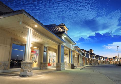 Local Store Location 的图像结果