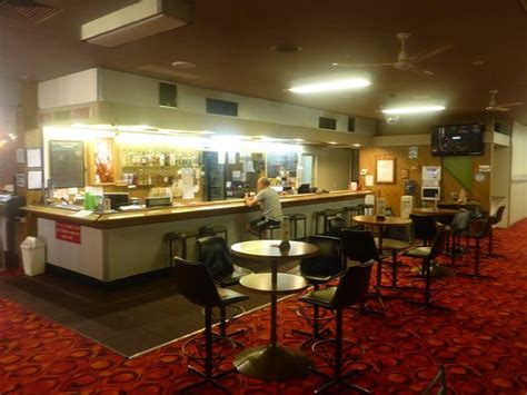 OUYEN CLUB - Restaurant Reviews, Phone Number & Photos - Tripadvisor