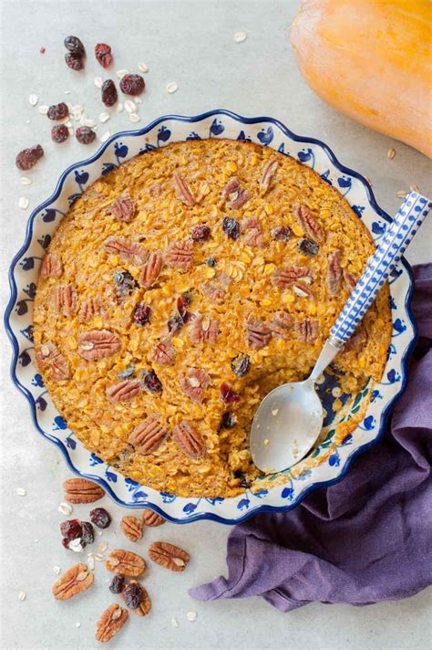 Baked Pumpkin Oatmeal - delicious fall breakfast - Everyday Delicious