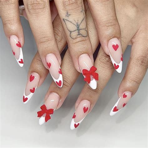 valentines nails | Valentine's day nails, Valentines nails, Vday nails