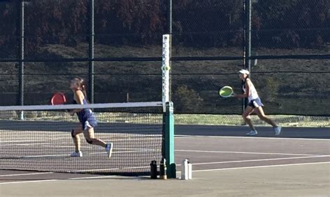 Golden Valley Edges Maranatha, 11-7, in Second Round of CIF-SS D-5 ...