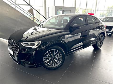 2025 Audi Q3 Sportback 35 TFSi Black Edition Q2FyTGlzdGluZzo0NTMwMjQ R927890 | Avo Auto