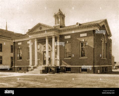 Noah webster library hi-res stock photography and images - Alamy