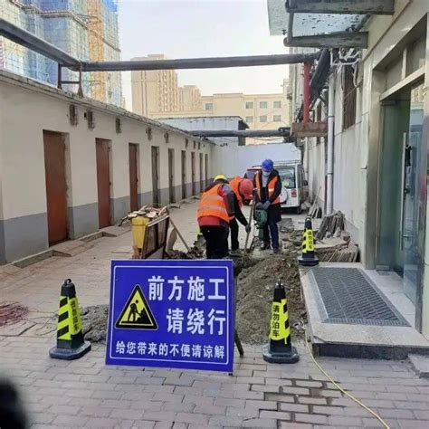 永昌街道开会研究自来水“一户一表”改造工作