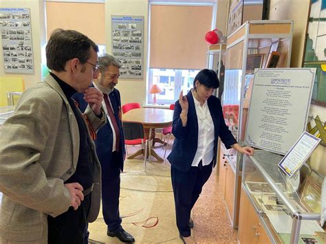 Встреча с учащимися школы им. Маяковского в преддверии Дня Победы - Новости