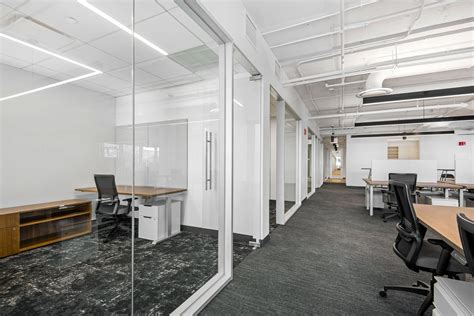 300 S Wacker Dr, Chicago, IL 60606 - 300 South Wacker | LoopNet