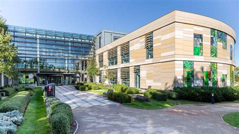 Research and Study Skills In Education Foundation Degrees | Uni Compare