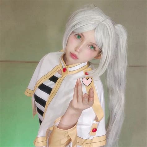 Adrimarced | Frieren 💚 #frieren #frierencosplay #frierenanime #frierenbeyondjourneysend #cosplay ...