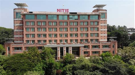 IIM-Mumbai Fee Set At Rs 21 Lakh; Check Fees Of Other IIMs Here