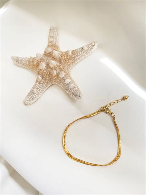 Slither { bracelet } – HANNAN Jewelry