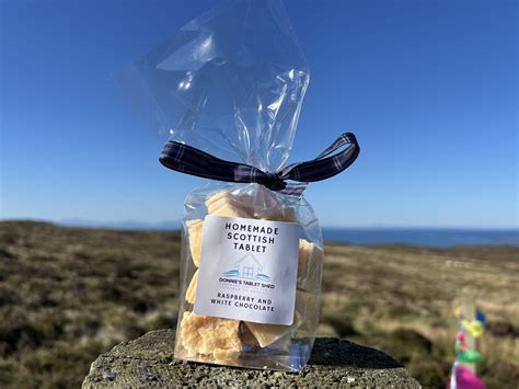 Raspberry and White Chocolate Homemade Scottish Tablet 125g - Donnie's ...