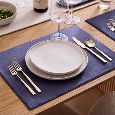 Velvet Linens Placemat Sets