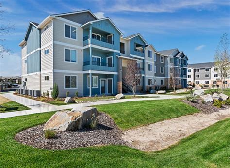 The Summit Apartments - Canyon Data