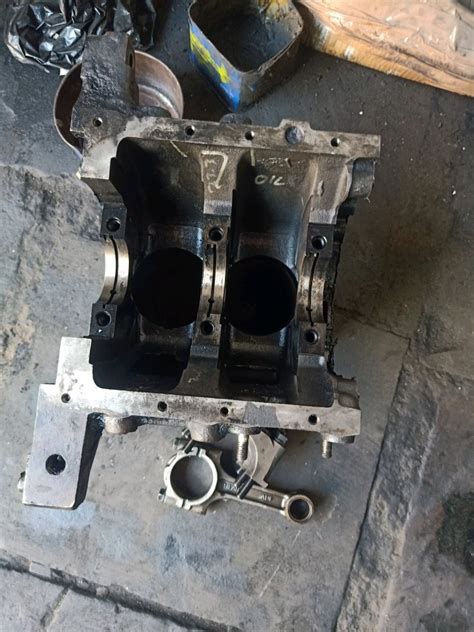 Line Bore Engine Block 的图像结果