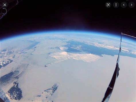 从太空看南极洲