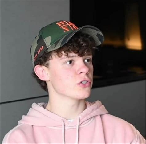 Harry holland net worth bio age ethnicity height career – Artofit