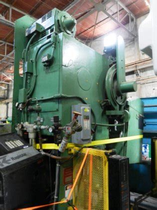 PRECISION IND. 60 TON MECHANICAL PUNCH PRESS in Miami, FL, USA