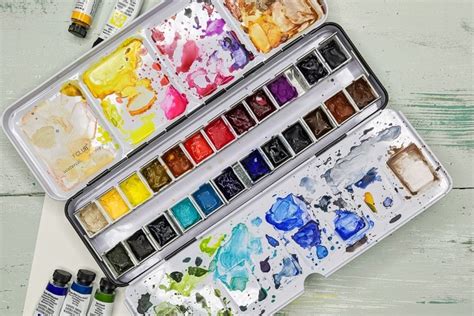 Watercolor Painting Tutorials for Beginners - Ebb and Flow Creative Co