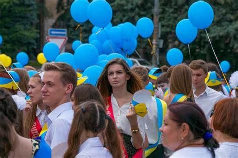 乌克兰TV:大多数学生从哪个国家到乌克兰留学？中国学生排不上号 - 哔哩哔哩
