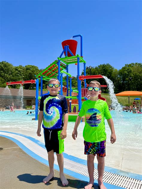 Pools & Aquatic Centers in the Des Moines Area