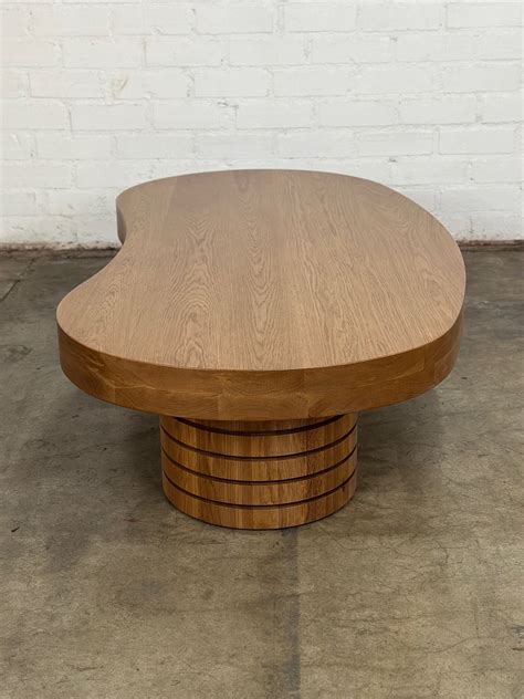Free form wavy coffee table — VINTAGE ON POINT
