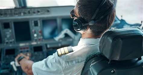 Pilot Training Financing Options: Complete Guide to Loans, Sponsorships & Payment Plans 2026