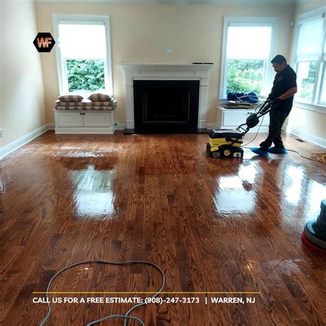 HARDWOOD FLOOR CLEANING SERVICES - Wood Floor Refinishing and Cleaning