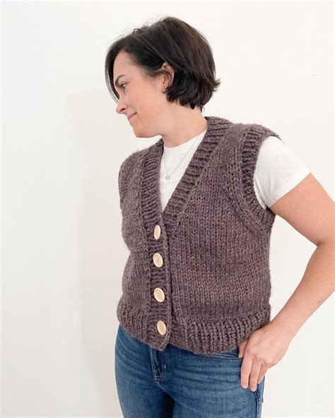 Easy Chunky V-Neck Sweater Vest Knitting Pattern + Tutorial | Wildwood ...