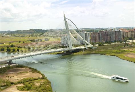 South East Discovery Singapore With Malaysia 6 Nights 7 Days Group Tour ...