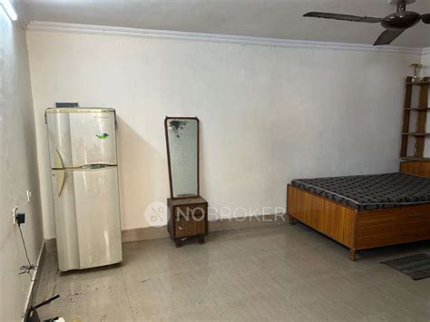 apartment Safdarjung Enclave Rent - WITHOUT BROKERAGE Semi-furnished 1 ...