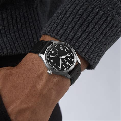 IWC Pilot's Mark XX 40mm Mens Watch IW328201 | Watches Of Switzerland UK