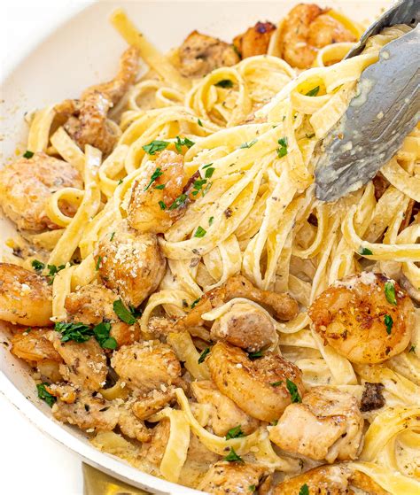 Chicken Shrimp Alfredo - Chef Savvy