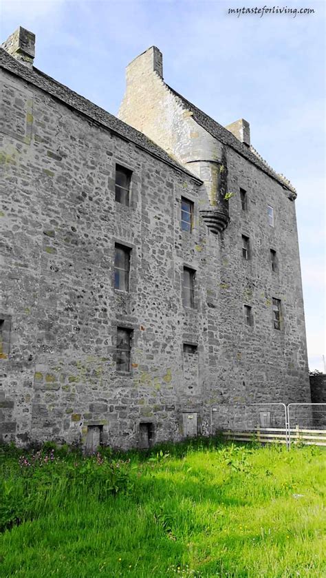 Лалиброх - замъкът Мидхоуп (Midhope Castle) - MyTasteForLiving
