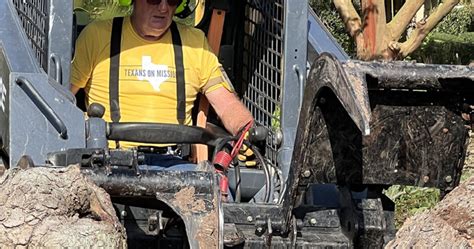 Texans on Mission volunteers at work after Beryl | Baptist Press