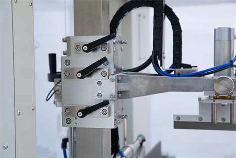 Inline Magazine Case Erector | EOL PACKWORLD