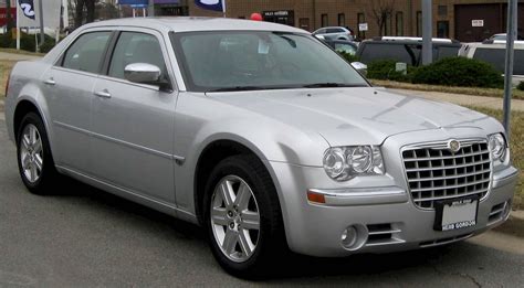 2007 Chrysler 300 Touring 4dr Rear-wheel Drive Sedan 5-spd Autostick(R ...