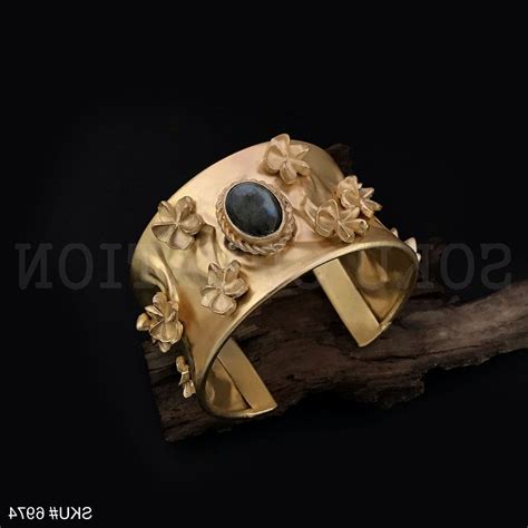 Gold Plated Flower Twisted Wire With Labra Stone Design of Cuff SKU697 ...