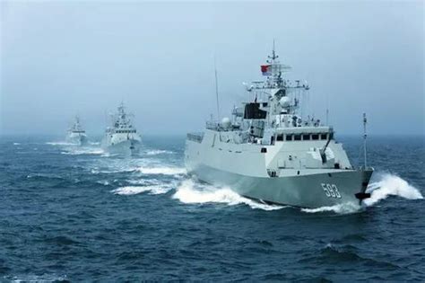 美媒：中国半月内入列两艘护卫舰 同型或造60艘|海军|导弹|军舰_新浪新闻