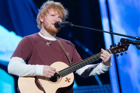 Ed Sheeran’s Divide Tour Returns to the Windy City for his Biggest ...
