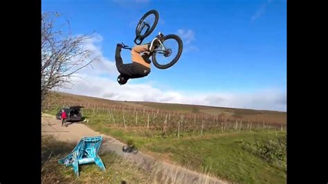 Flipper Stunt 的图像结果