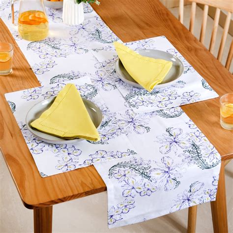 Verde Hosting Essential Table Linen Set Of 13 Online - Premium Table ...