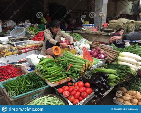 Local Food Market 的图像结果