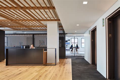 Lamar Johnson Collaborative Offices - Chicago | Office Snapshots