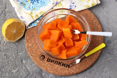Тыква в микроволновке - рецепт десерта с фото, как запечь кусочками