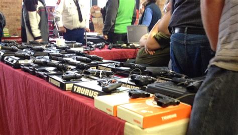 At Indiana Gun Show, Some Welcome Background Checks - WBEZ Chicago