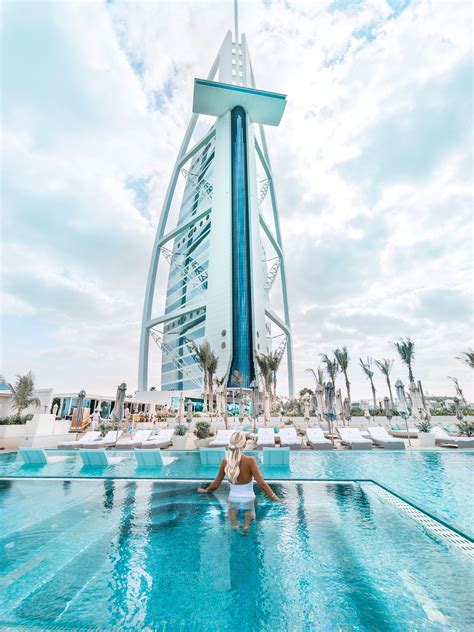 Helen Janneson Bense:  Magical City of Lights